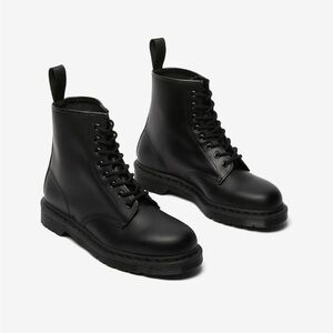 Doc Martens 1460 mono size US 8L / EU 39
